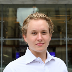 Jonathan Renger headshot